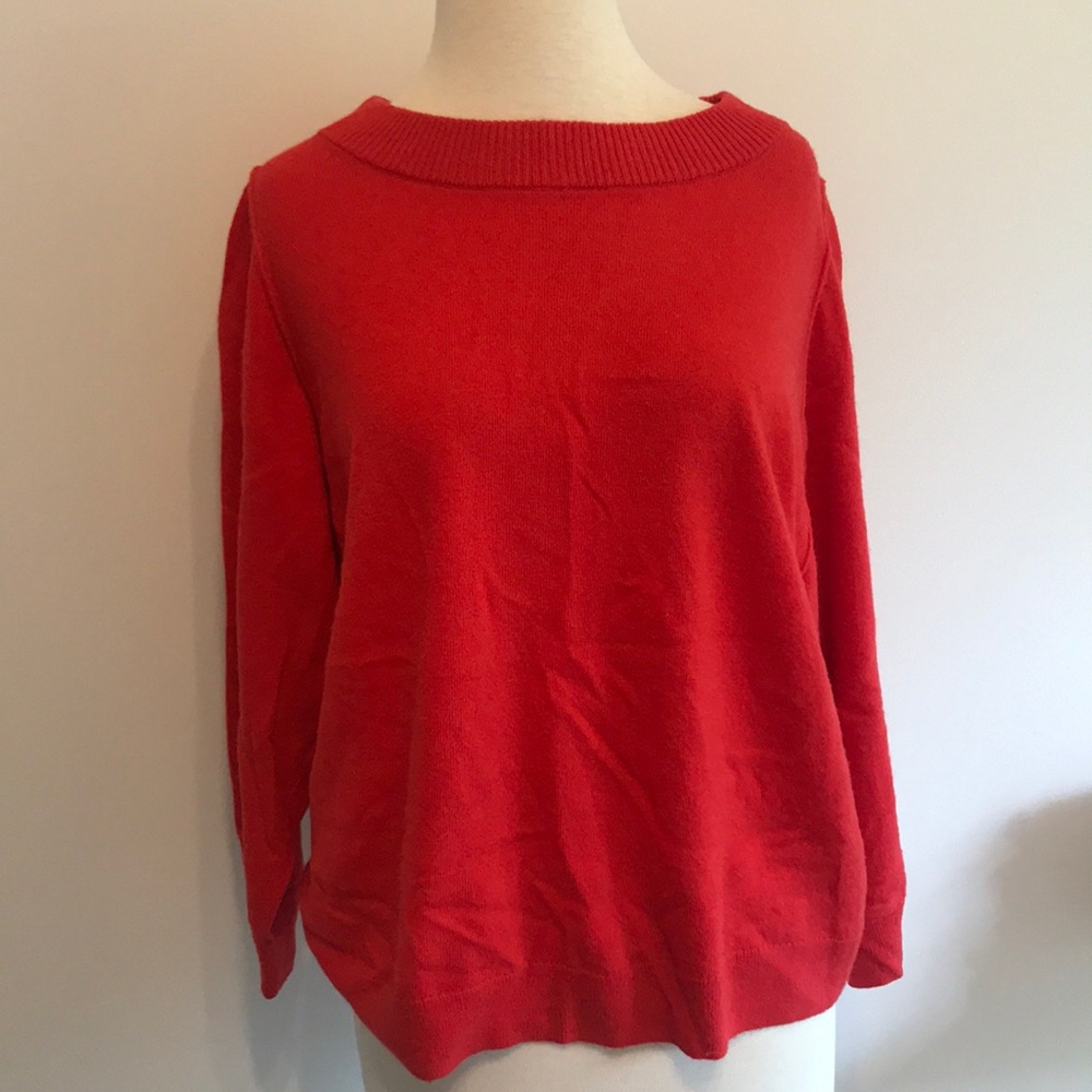 Crew neck sweater